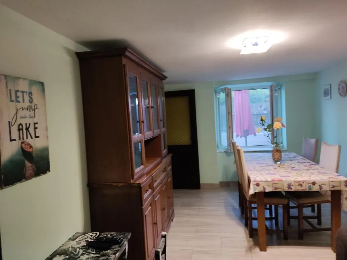 Apartman Zdravko 普莱曼图拉 0*,  克罗地亚