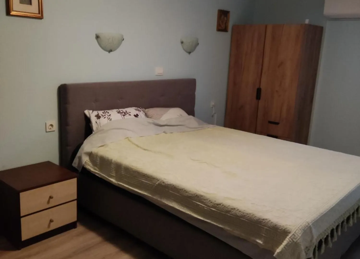 Apartman Zdravko 普莱曼图拉